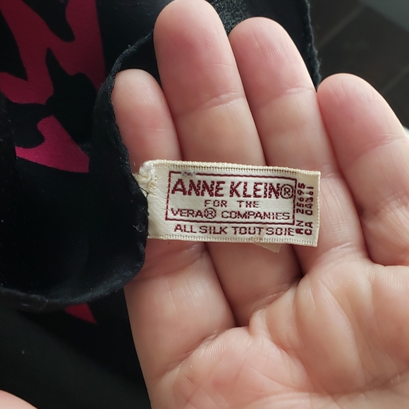 Vintage silk scarf - Picture 6 of 8